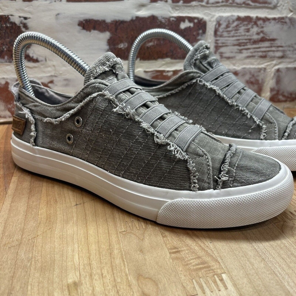 Blowfish Malibu Womens Sneaker Dark Green Canvas Slip On Elastic Low Top 6.5